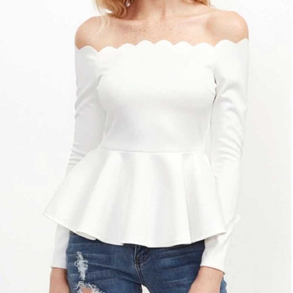 White Off Shoulder Scallop Frill Hem Top | XS NWOT